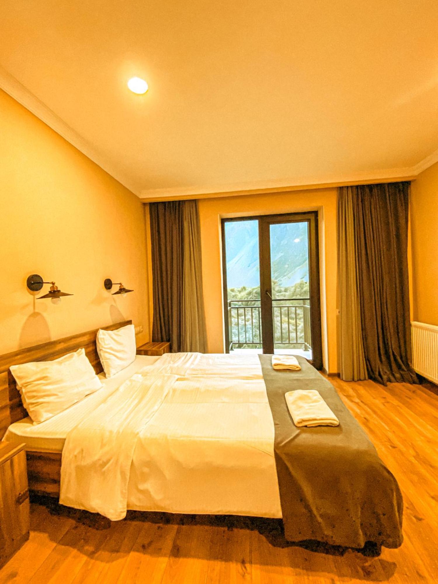 Hotel Gold Kazbegi Εξωτερικό φωτογραφία