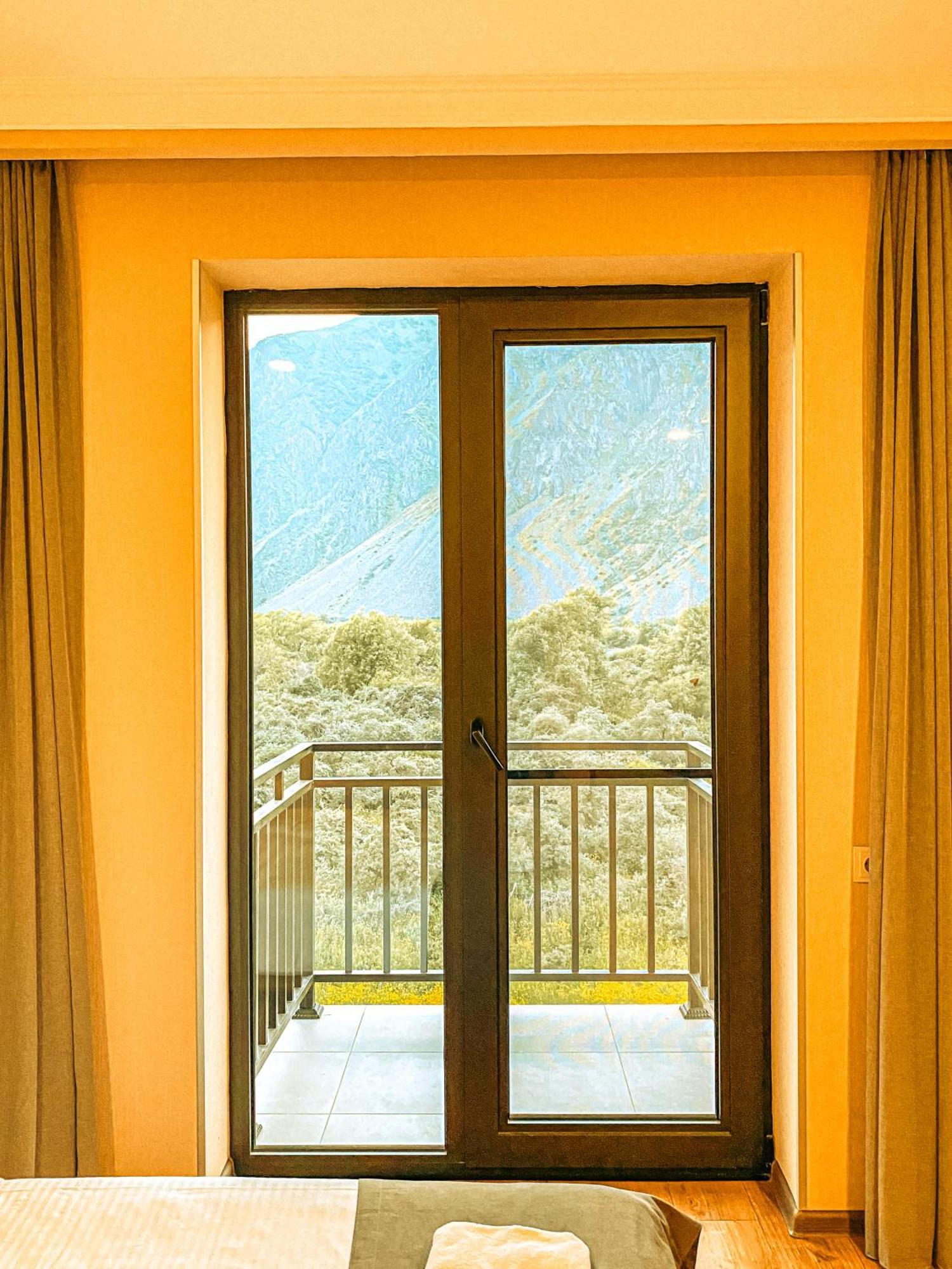 Hotel Gold Kazbegi Εξωτερικό φωτογραφία