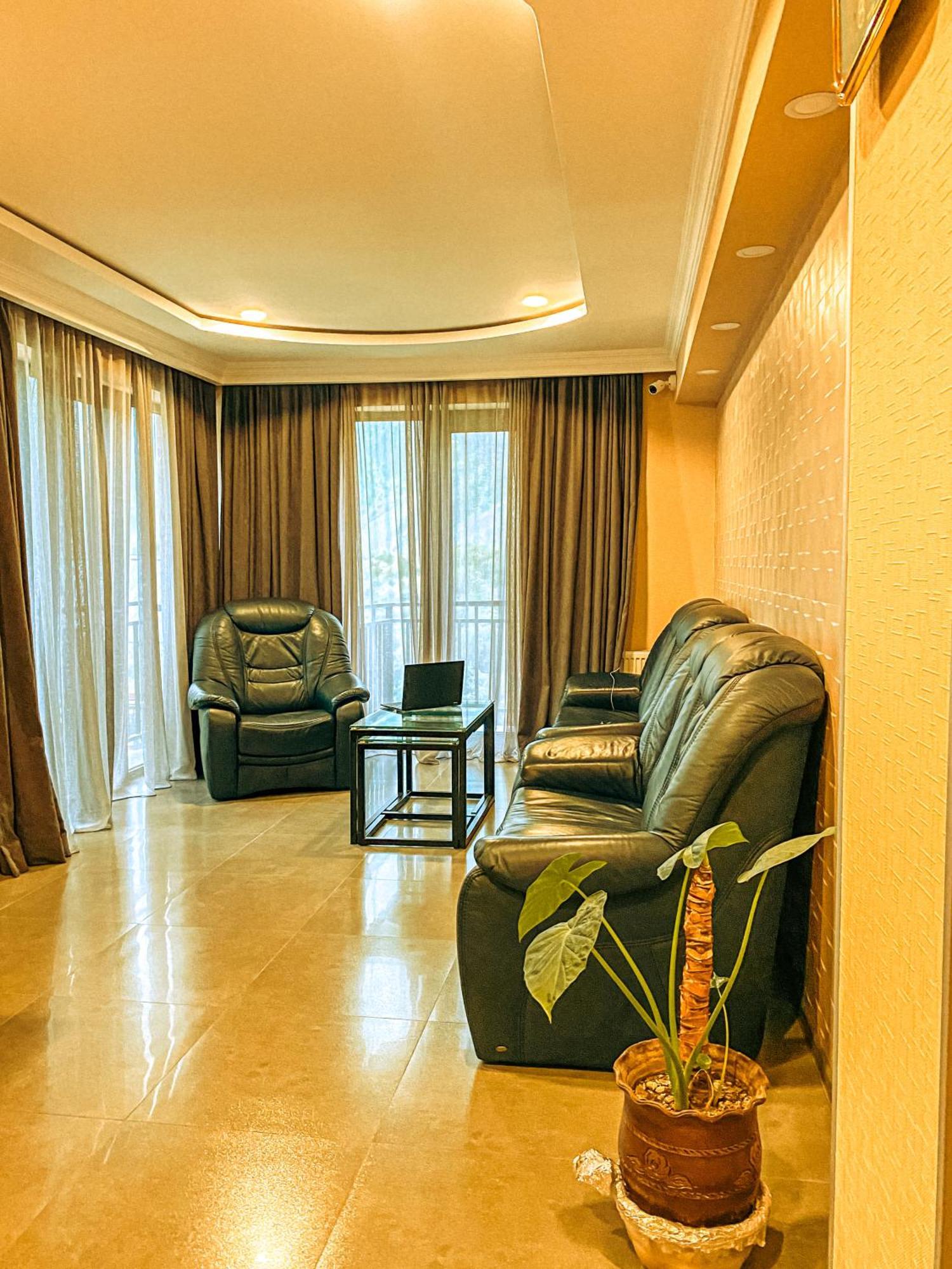 Hotel Gold Kazbegi Εξωτερικό φωτογραφία